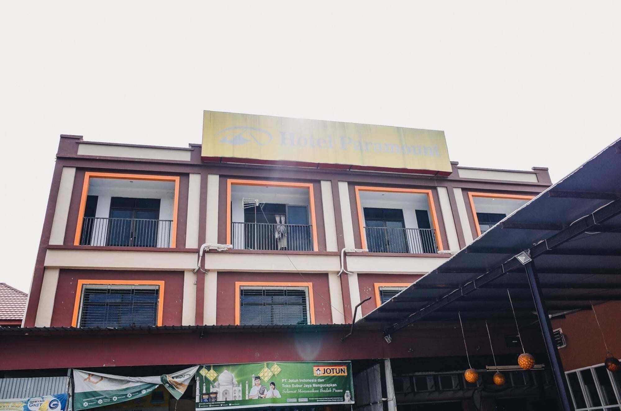 Reddoorz Plus Near Sultan Hasanuddin Airport Makassar Eksteriør billede